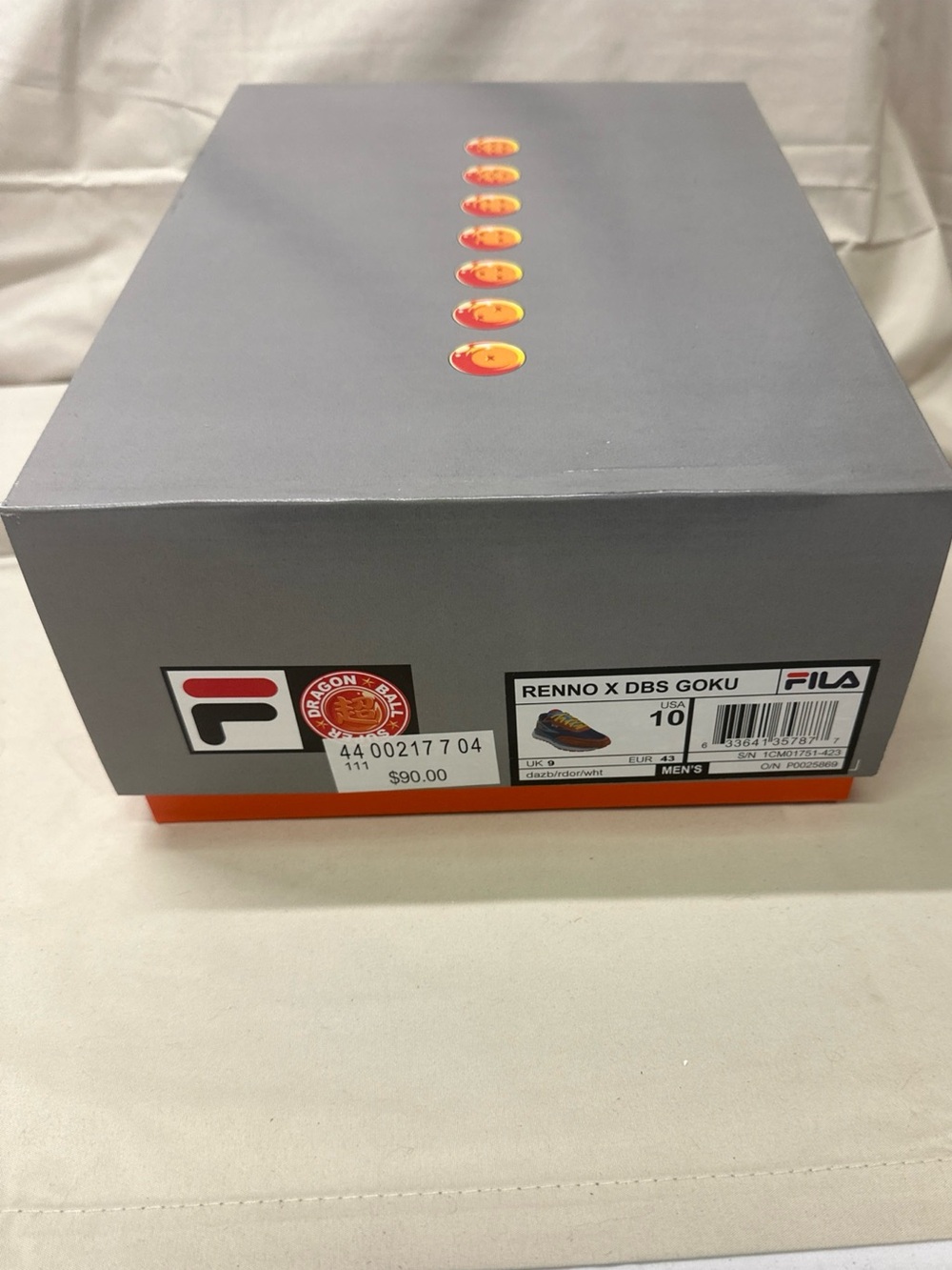 Fila Renno x DBS Goku Collector Box in Gray and Orange